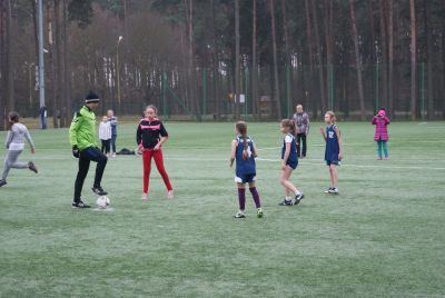 Z PODWÓRKA NA STADION