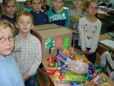 SŁODKIE UPOMINKI DLA RODZINNYCH DOMÓW DZIECKA W NOWOGARDZIE