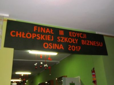 UCZNIOWIE I ŻYŁKA DO INTERESÓW – FINAŁ III EDYCJI CHŁOPSKIEJ SZKOŁY BIZNESU