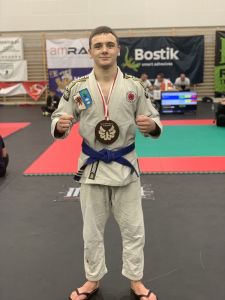 Jakub Wojciechowski zdobywa tytuł Mistrza Polski w BJJ