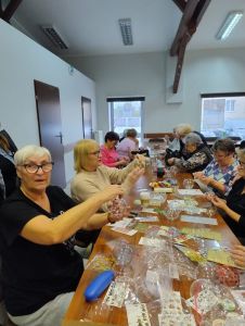 Kolorowo, kolędowo, rozciągająco