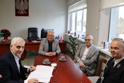 Podpisanie umów na Termomodernizację budynków remiz OSP w&nbsp;Węgorzy i&nbsp;OSP w&nbsp;Osinie